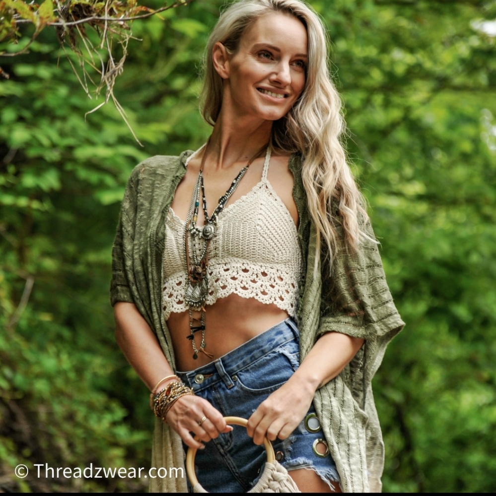 62920 Handmade Crochet Halter Top - Picture 4 of 8